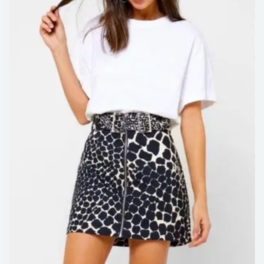 TOPSHOP Black and Cream print mini Skirt